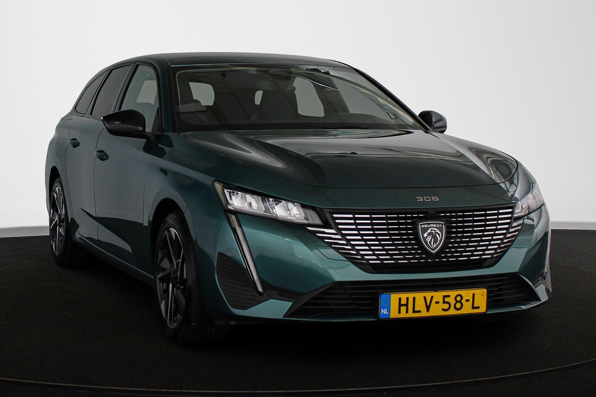 Peugeot 308 SW 1.2 Hybrid 145 e-DCS6 Allure Automaat Camera, 145 pk, Gebruikt, Euro 6, 1199 cc
