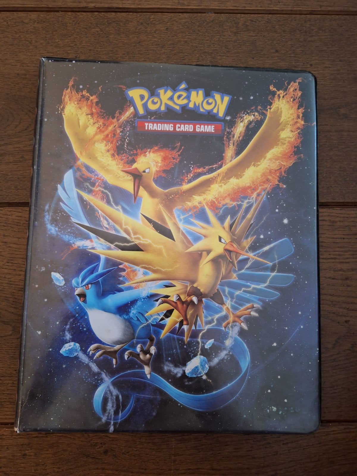 Grote mapje met 90 pokemon kaarten, Ophalen of Verzenden