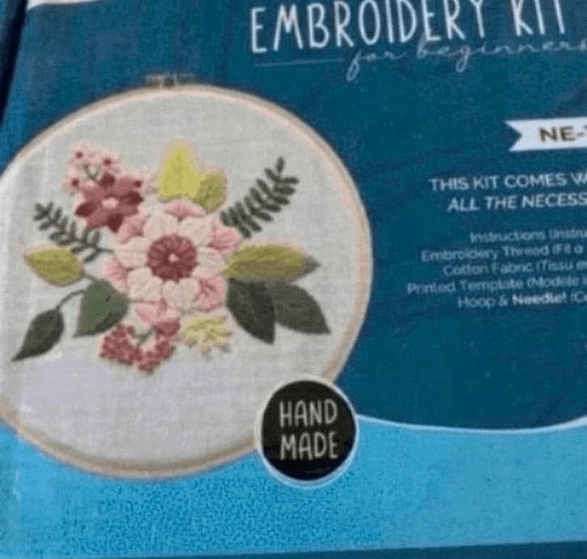 BORDUURKITS NEEDLE EMBROIDERY (VAKANTIE IDEE??), Verzenden, Nieuw, Handborduren, Borduurpakket