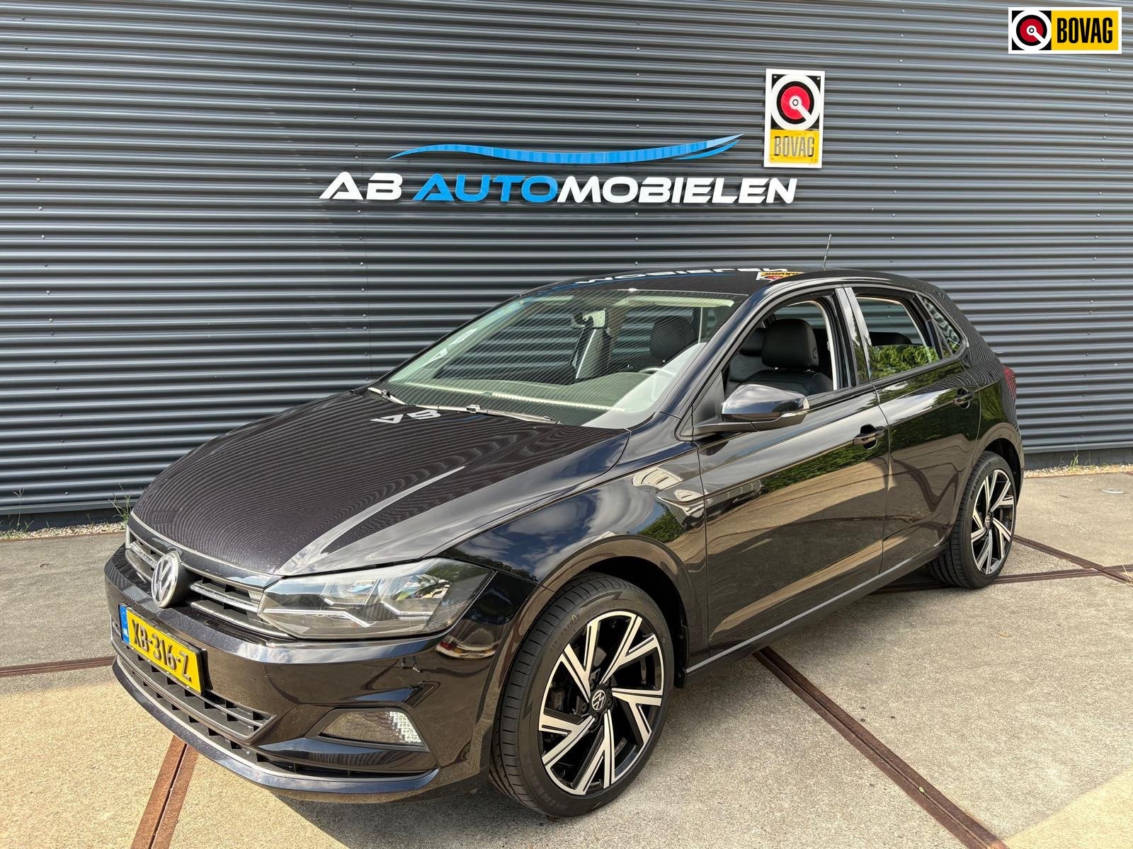 Volkswagen Polo 1.0 TSI Comfortline AUTOMAAT/ CARPLAY/ TREKH, Auto's, Dealer onderhouden, Gebruikt, Euro 6, 95 pk