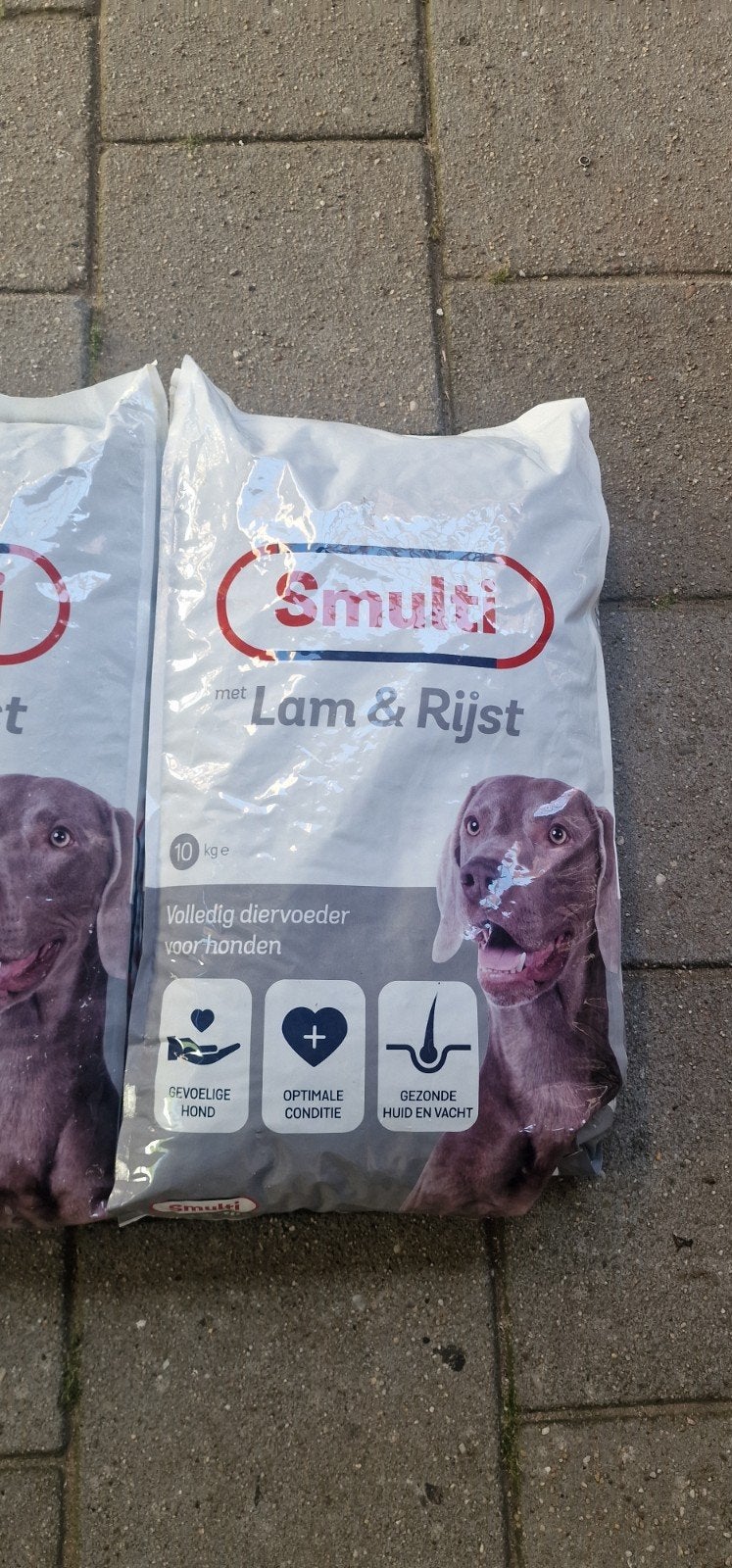 Smulti hondenvoer, Ophalen, Hond
