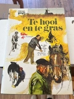 Boek te hooi en te gras, Ophalen of Verzenden, Gelezen, Natuur algemeen