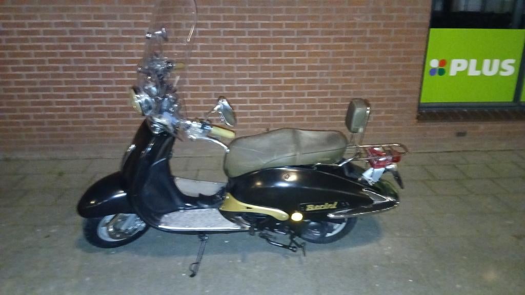 Berini snorscooter, Ophalen of Verzenden