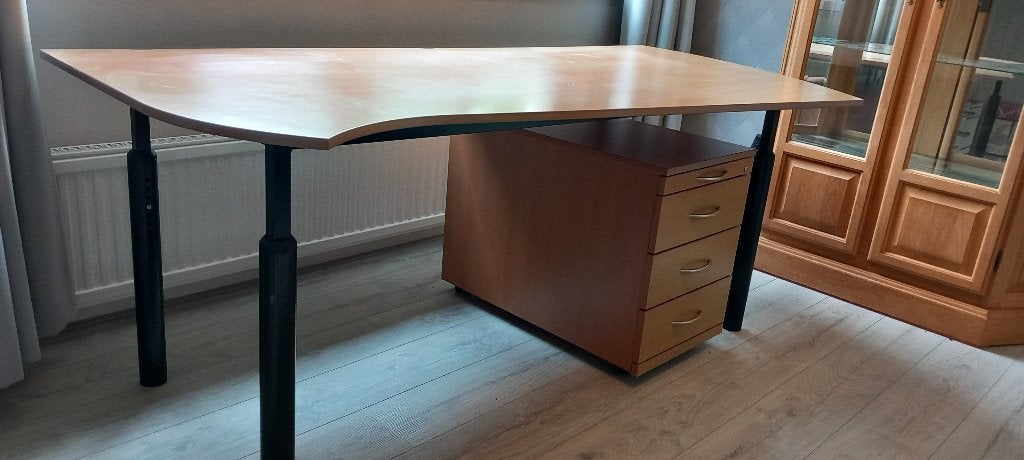 Bureau met kast, Huis en Inrichting, Ophalen, Gebruikt, 100 cm, In hoogte verstelbaar