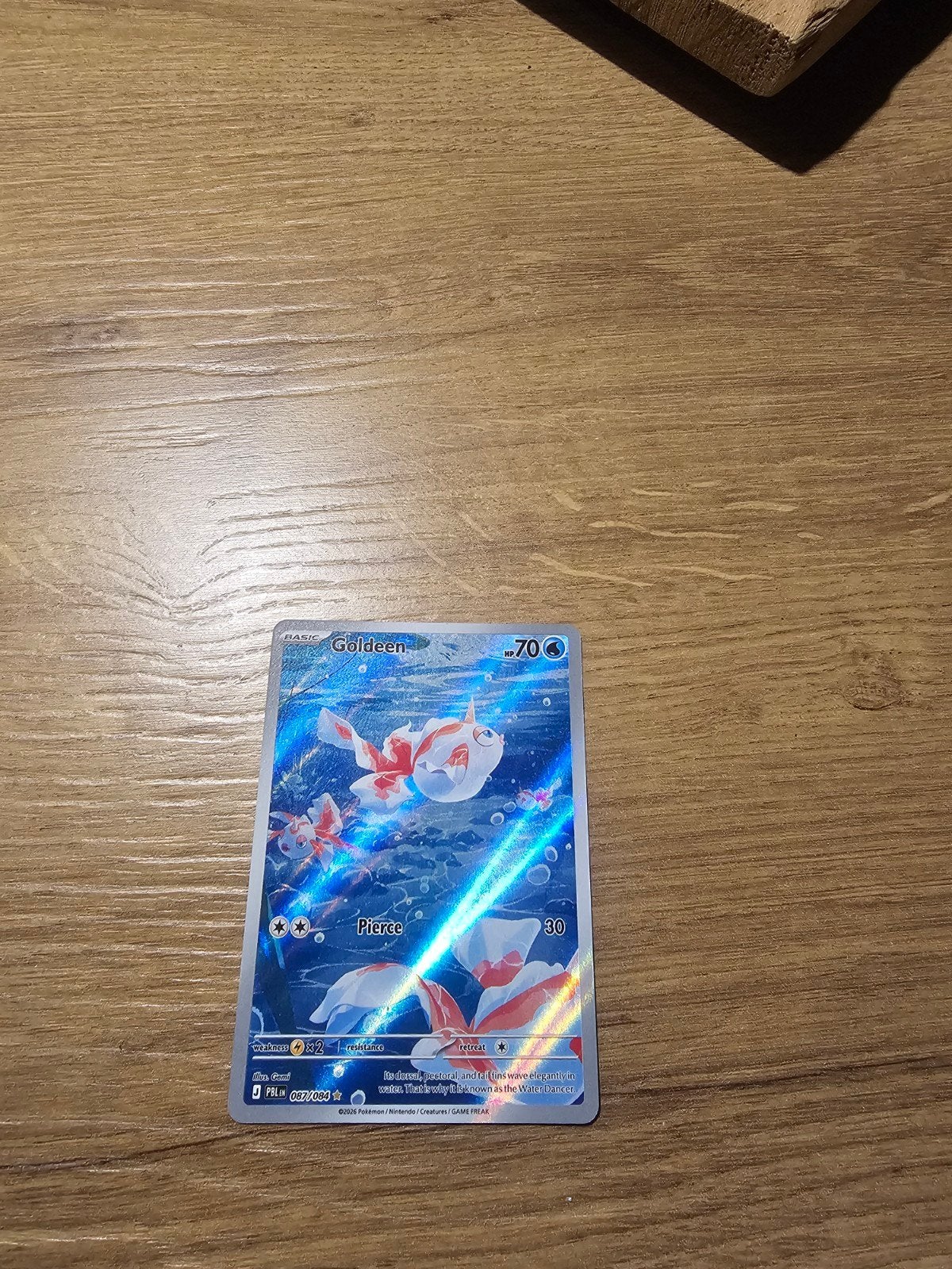 Goldeen Pokémon Kaart (Foil) - 097/084, Hobby en Vrije tijd, Verzamelkaartspellen | Pokémon, Ophalen