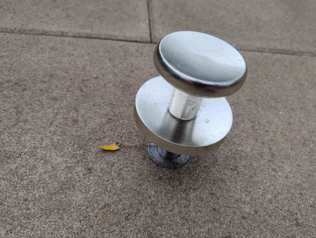 Mooie grote aluminium deurknop, Ophalen of Verzenden, Gebruikt, Overige materialen, Klink of Kruk