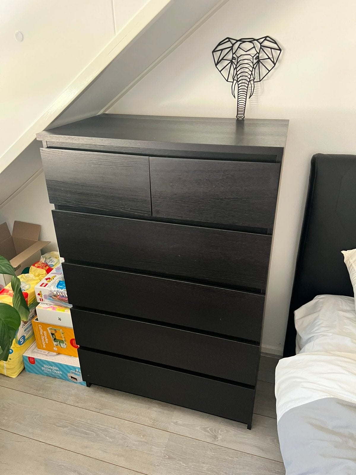IKEA MALM hoge ladekast zwartbruin 6 lades (80x48x123cm), Huis en Inrichting, Kasten | Ladekasten, Ophalen, Gebruikt, 5 laden of meer