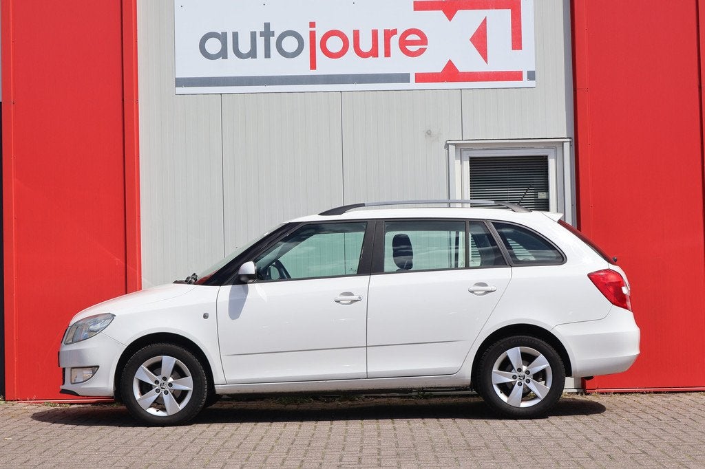Skoda Fabia Combi 1.2 TDI Greenline (bj 2013), Auto's, Skoda, Voorwielaandrijving, Euro 5, Stof, Zwart