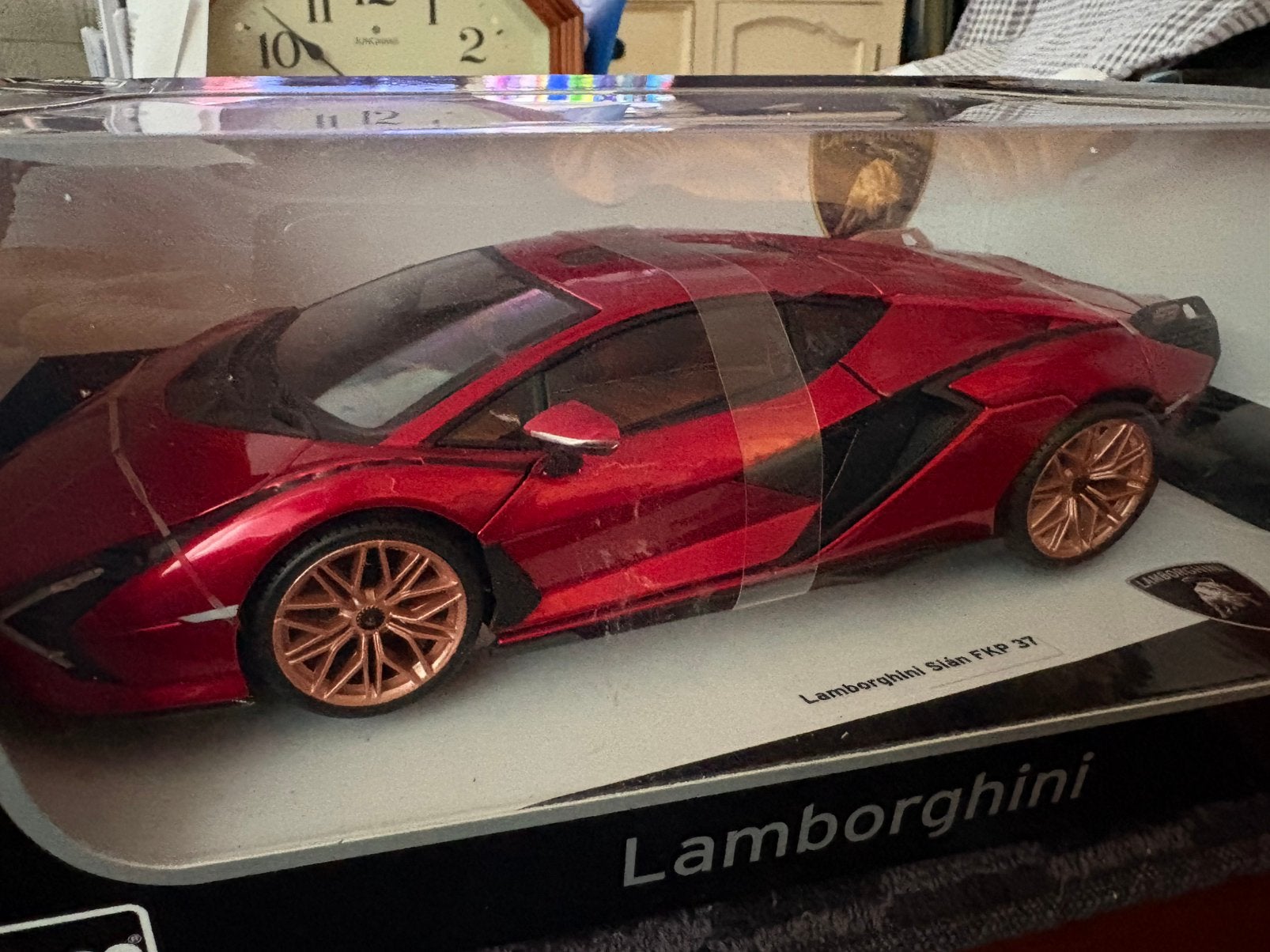 Lamborghini.  Sian  F K P.  37.   Burago, Ophalen of Verzenden, Zo goed als nieuw, Bburago