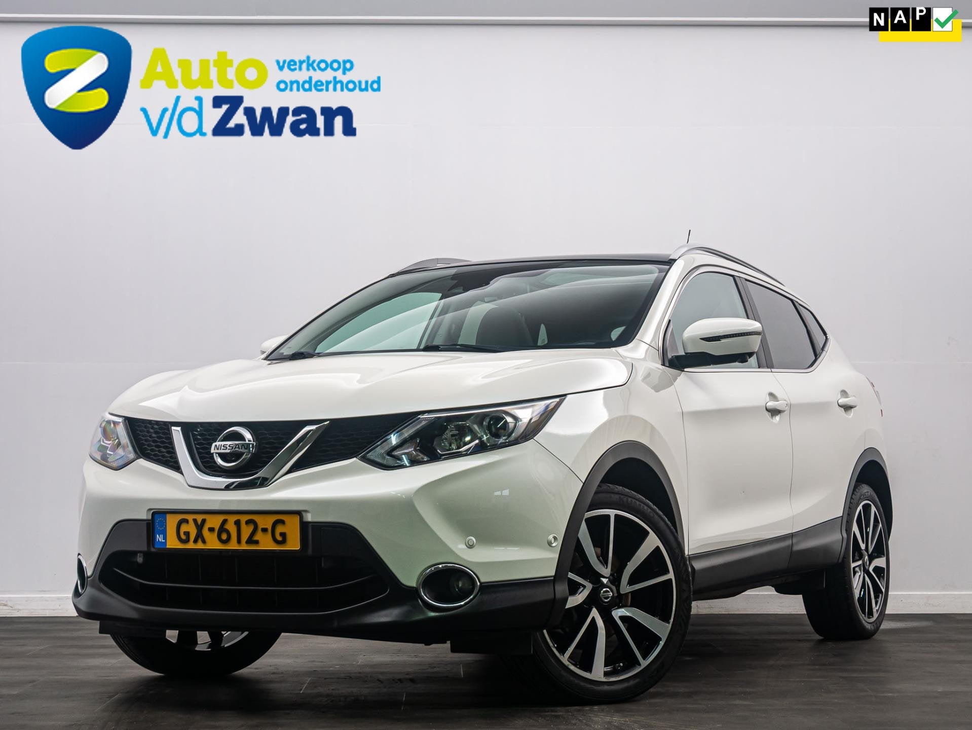 Nissan Qashqai 1.2 Tekna 116 Pk Pano/Camera/Leer/Navi, Auto's, Nissan, Voorwielaandrijving, Gebruikt, 4 cilinders, 116 pk