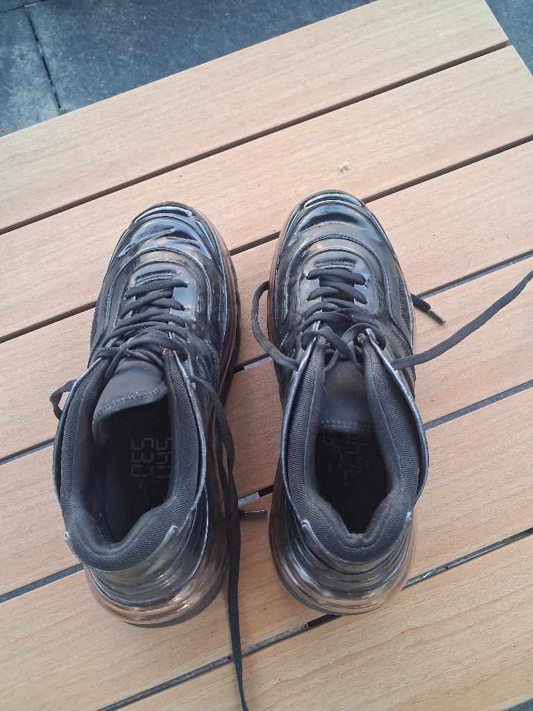 Schoenen disquared2, Kleding | Heren, Schoenen, Zo goed als nieuw, Sneakers of Gympen, Zwart, Ophalen of Verzenden