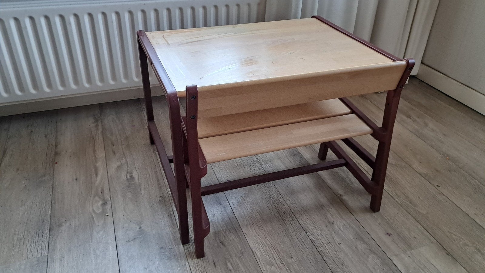 Kinder speeltafel en bankje - Houten kinderzitje, Ophalen, Gebruikt