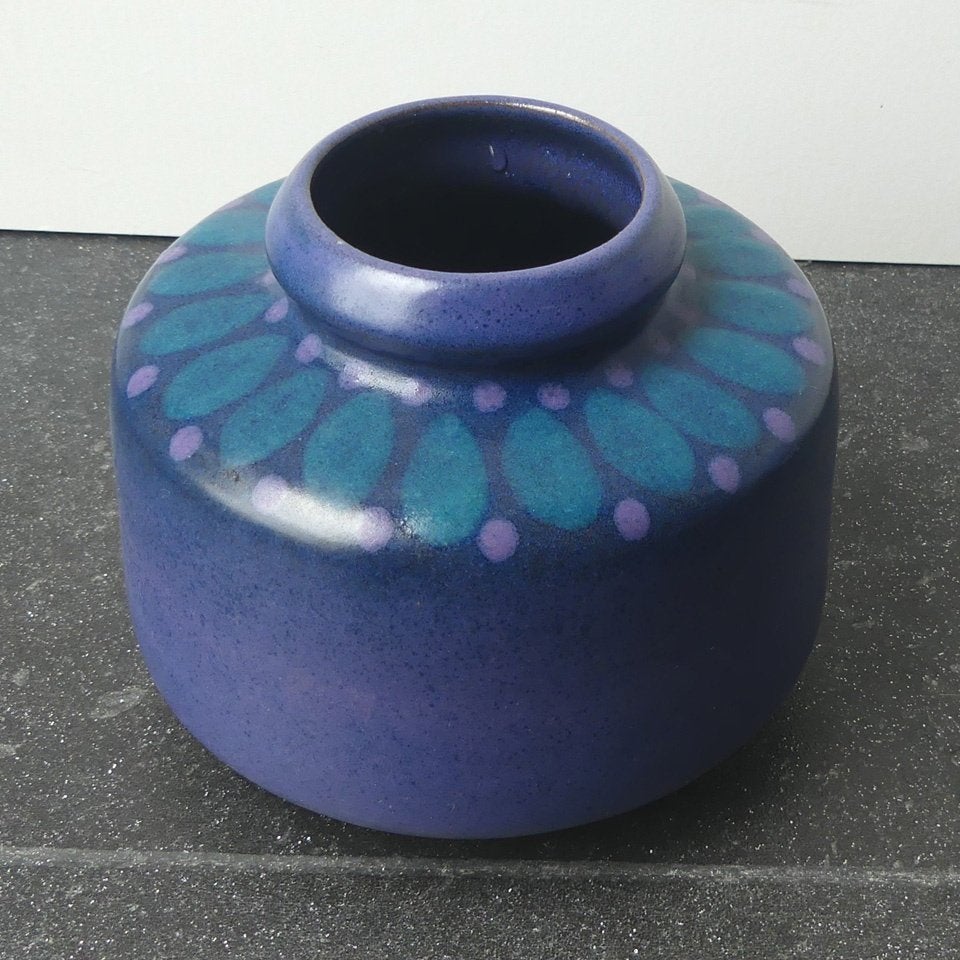 Vintage vaas KMK Viola West-Germany vaasje blauw groen paars, Gebruikt, Blauw, Aardewerk of Porselein, Ophalen of Verzenden