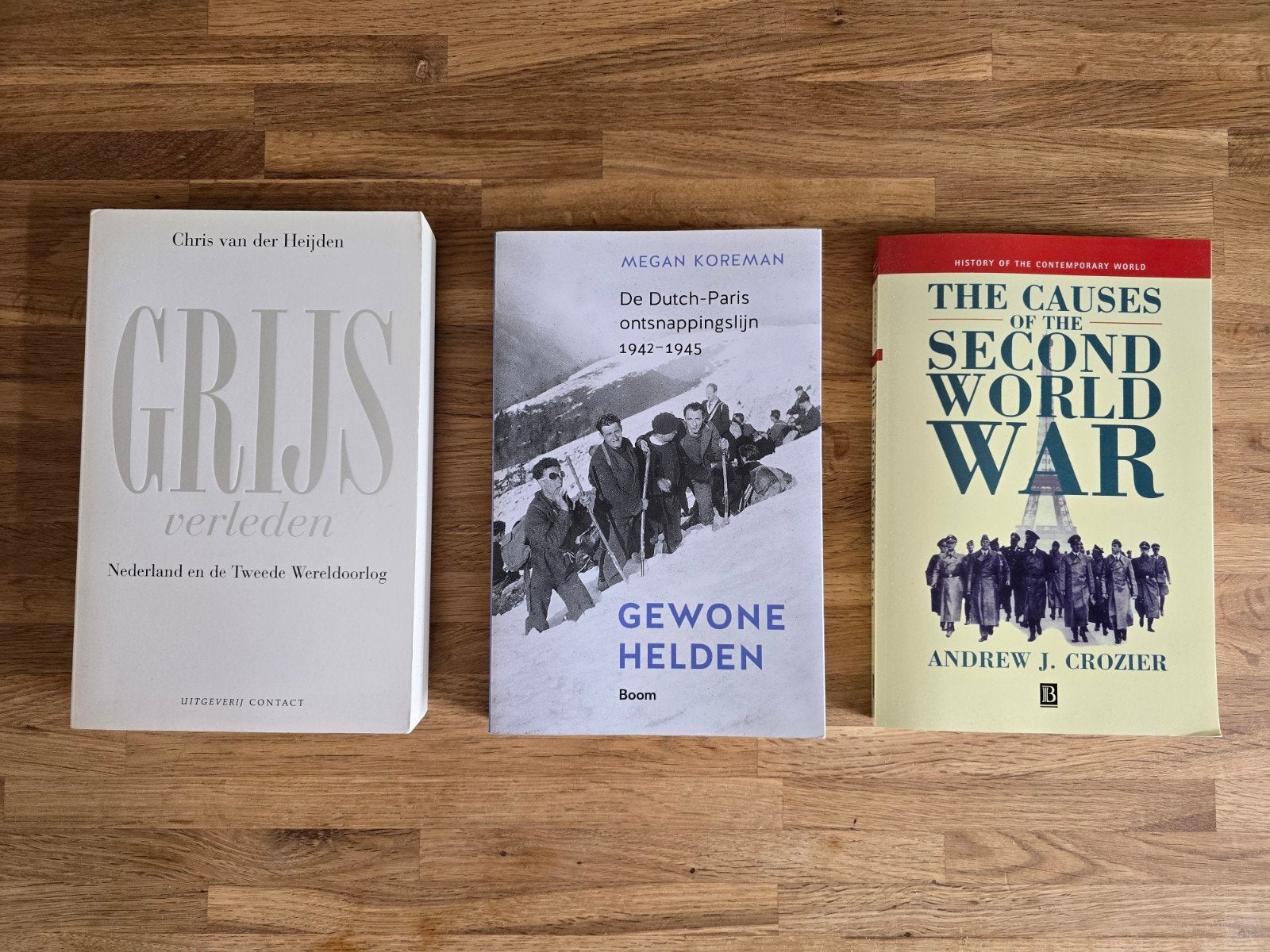 Boeken over de Tweede Wereldoorlog - 3 stuks, Ophalen of Verzenden, 20e eeuw of later, Nieuw, Chris van der Heijden, Megan Koreman, Andrew J. Crozier