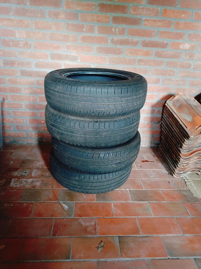 Set van 4 Hankook Kinergy Eco banden 175/65R15 84H, Ophalen, Gebruikt, 15 inch, 175 mm