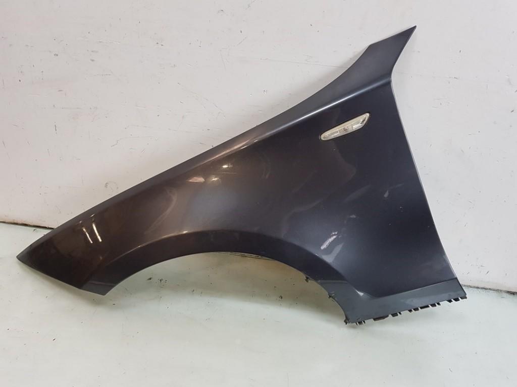 Spatbord Links Voor BMW 1 serie (E87/87N) 2006 41357133227, Gebruikt, Petuelring 130, München 80809, , Duitsland, BMW, Bayerische Motoren Werke AG