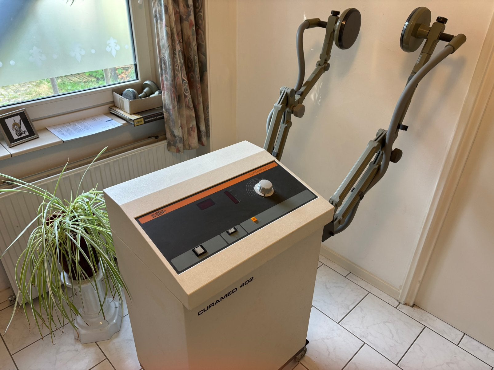 Curamed 402, microgolf warmte therapie apparaat, Ophalen of Verzenden, Zo goed als nieuw, Overige typen