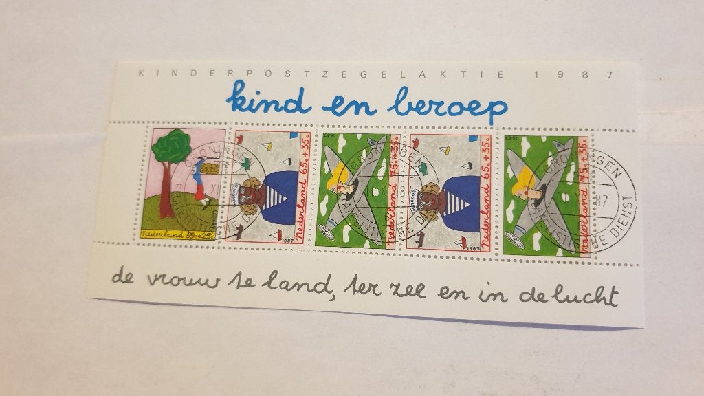 1241 kinderpostzegelvel kind en beroep 1987, Verzenden