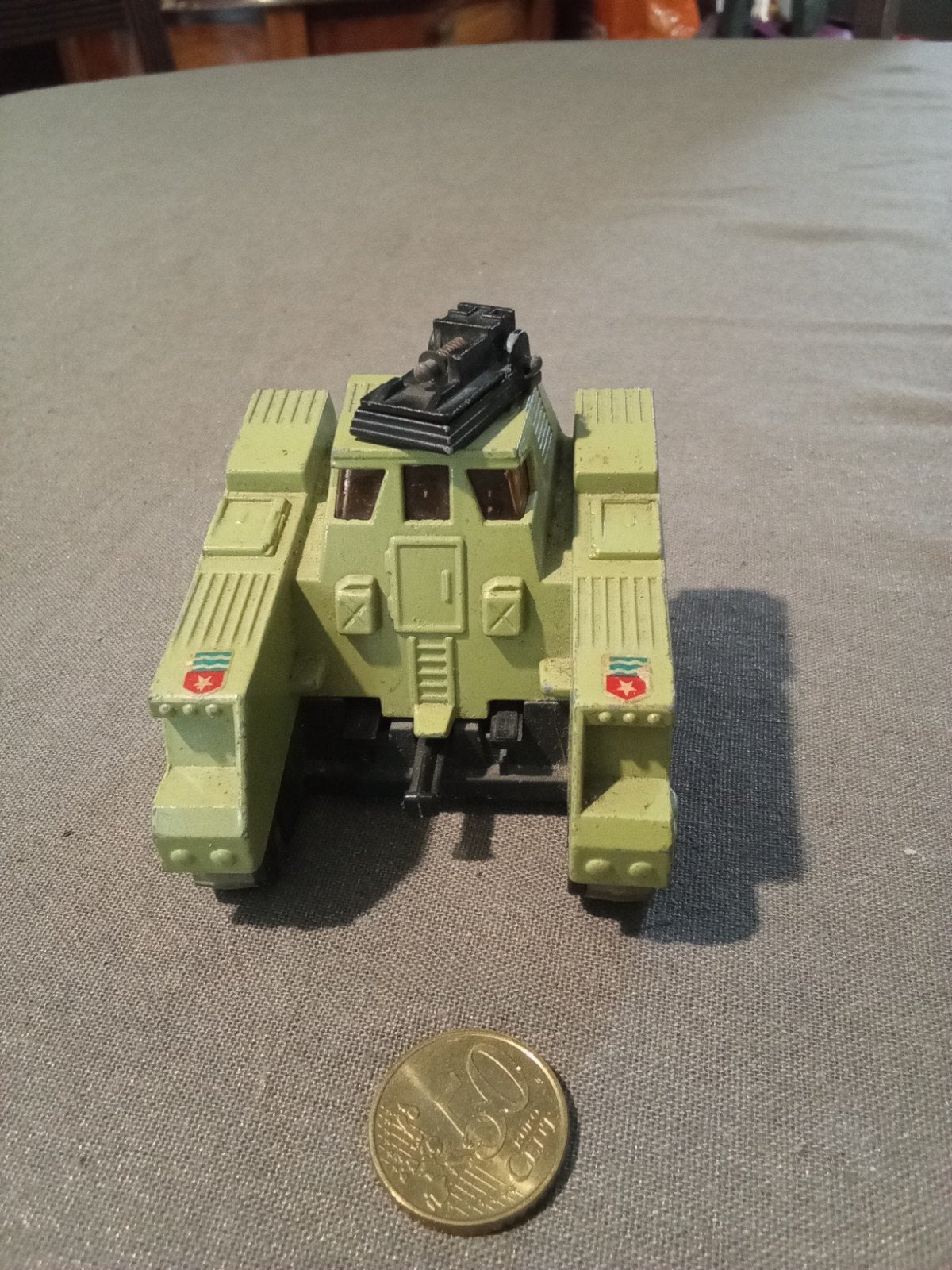 Matchbox Raider Command K-2001 met originele rupsband, Ophalen of Verzenden