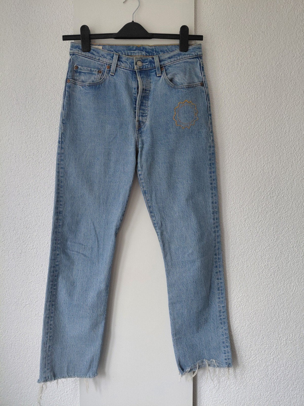 LEVI'S 501 jeans 28, Blauw, Ophalen of Verzenden, Zo goed als nieuw, W28 - W29 (confectie 36)