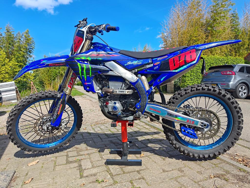 YAMAHA YZ450F GYTR 2021 JAPANS, Fietsen en Brommers, Ophalen of Verzenden, Zo goed als nieuw, Yamaha