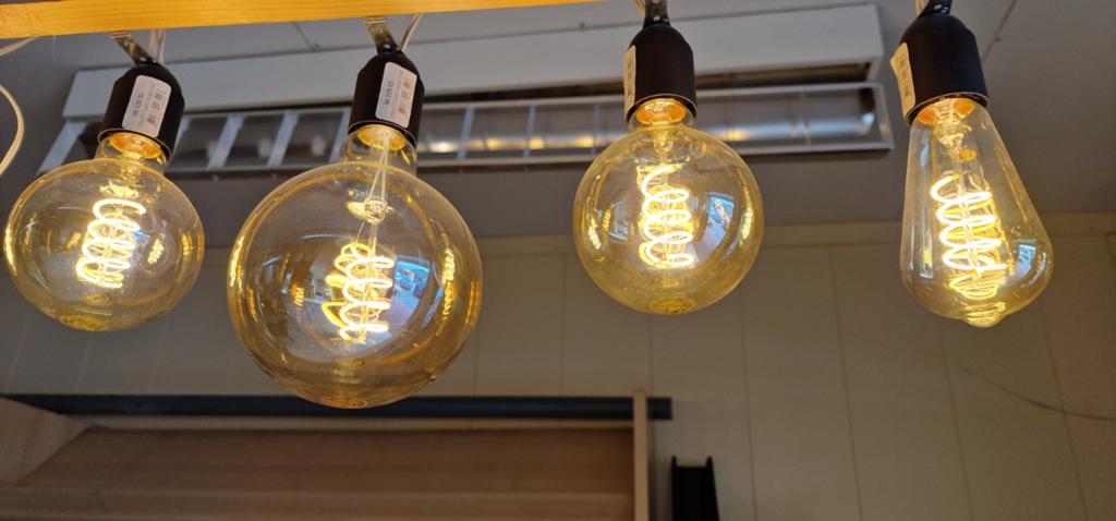 Lampen, Diversen, Ophalen