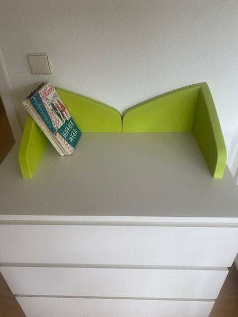 Boekensteunen, Ophalen, Zo goed als nieuw