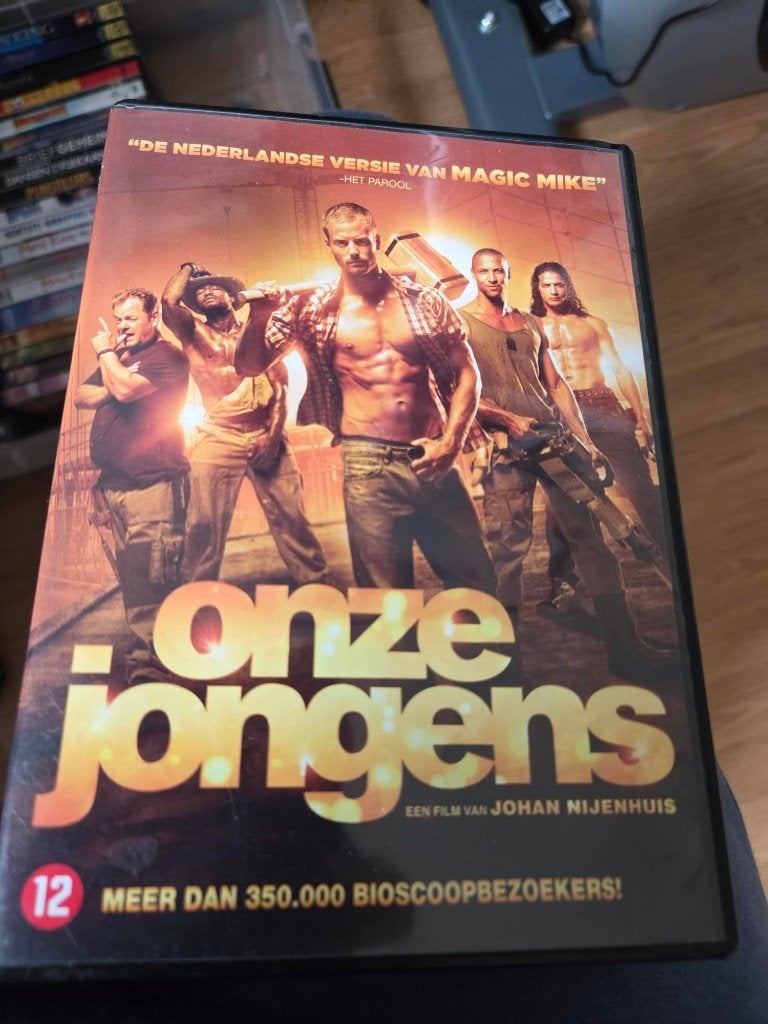 Onze Jongens DVD - Nederlandse komedie, Romantische komedie, Zo goed als nieuw, Vanaf 12 jaar, Ophalen of Verzenden