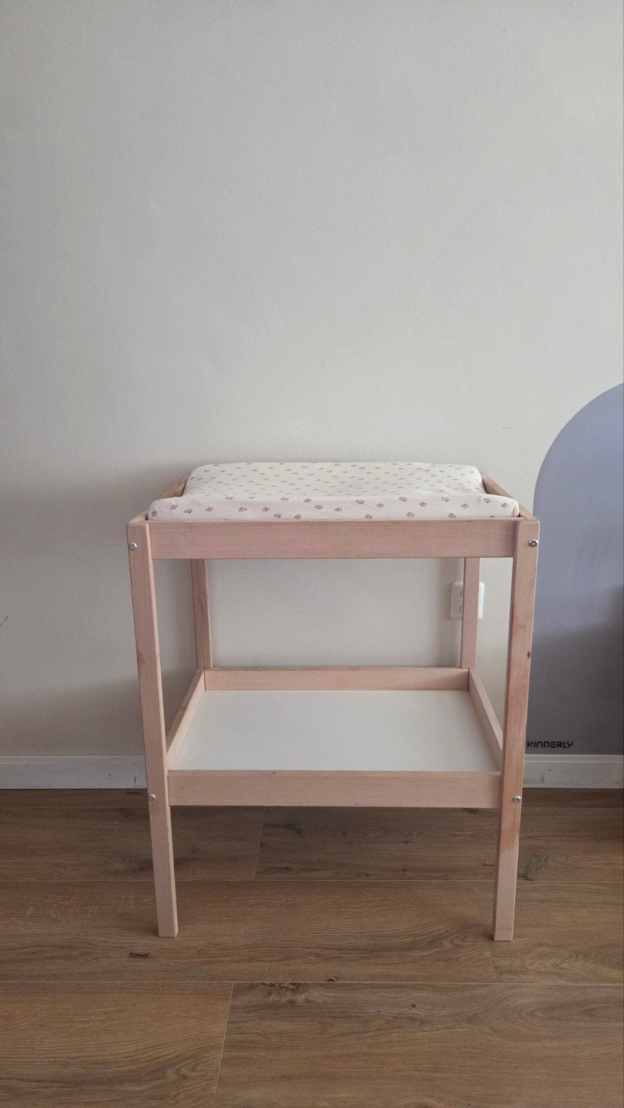 Ikea Sniglar Commode - Houten Baby Verschoontafel, Kinderen en Baby's, Kinderkamer | Commodes en Kasten, Gebruikt, Commode, 90 tot 105 cm