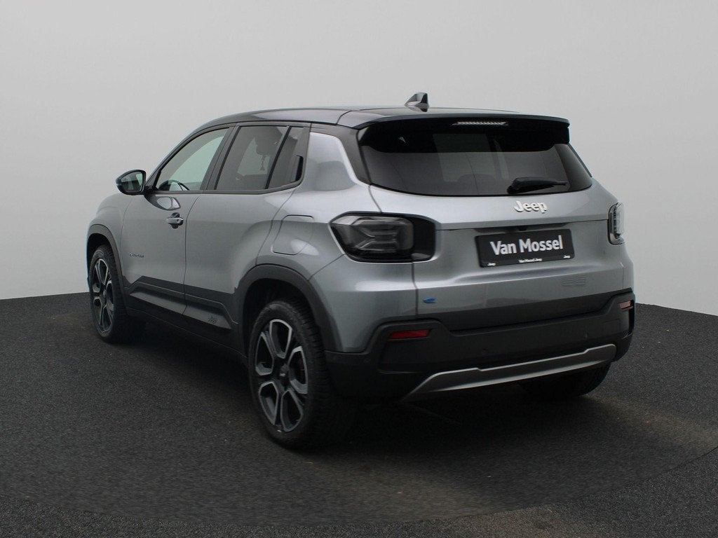 Jeep Avenger 1st Edition 54 kWh | Climate | LMV | Camera | e, Auto's, Jeep, Gebruikt, 334 min, 156 pk, Leder en Stof