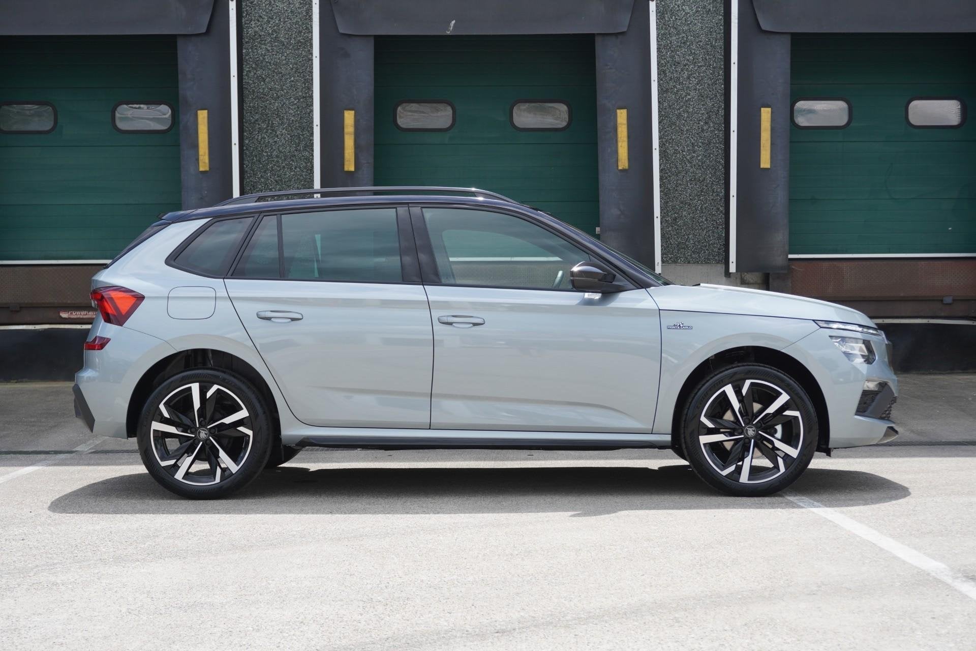 Skoda Kamiq 1.0 TSI 115pk Monte Carlo | Trekhaak Wegklapbaar, Auto's, 12 maanden, Euro 6, Nieuw, 3 cilinders