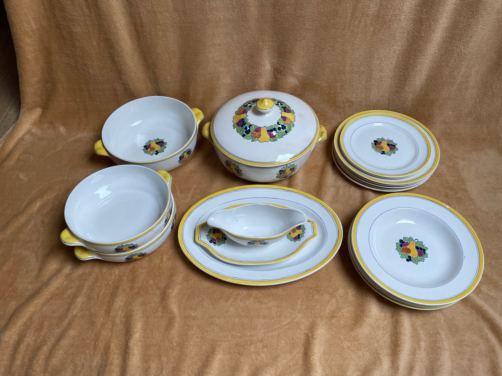 Vintage Boch La Louviere servies - fruit decor, Ophalen