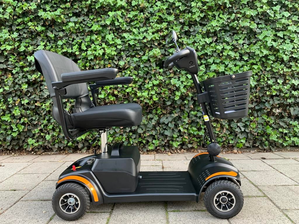 Scootmobiel Vermeiren One Air+, Bj 2025, Demontabel, 50 km.., Diversen, Verpleegmiddelen, Zo goed als nieuw, Ophalen of Verzenden