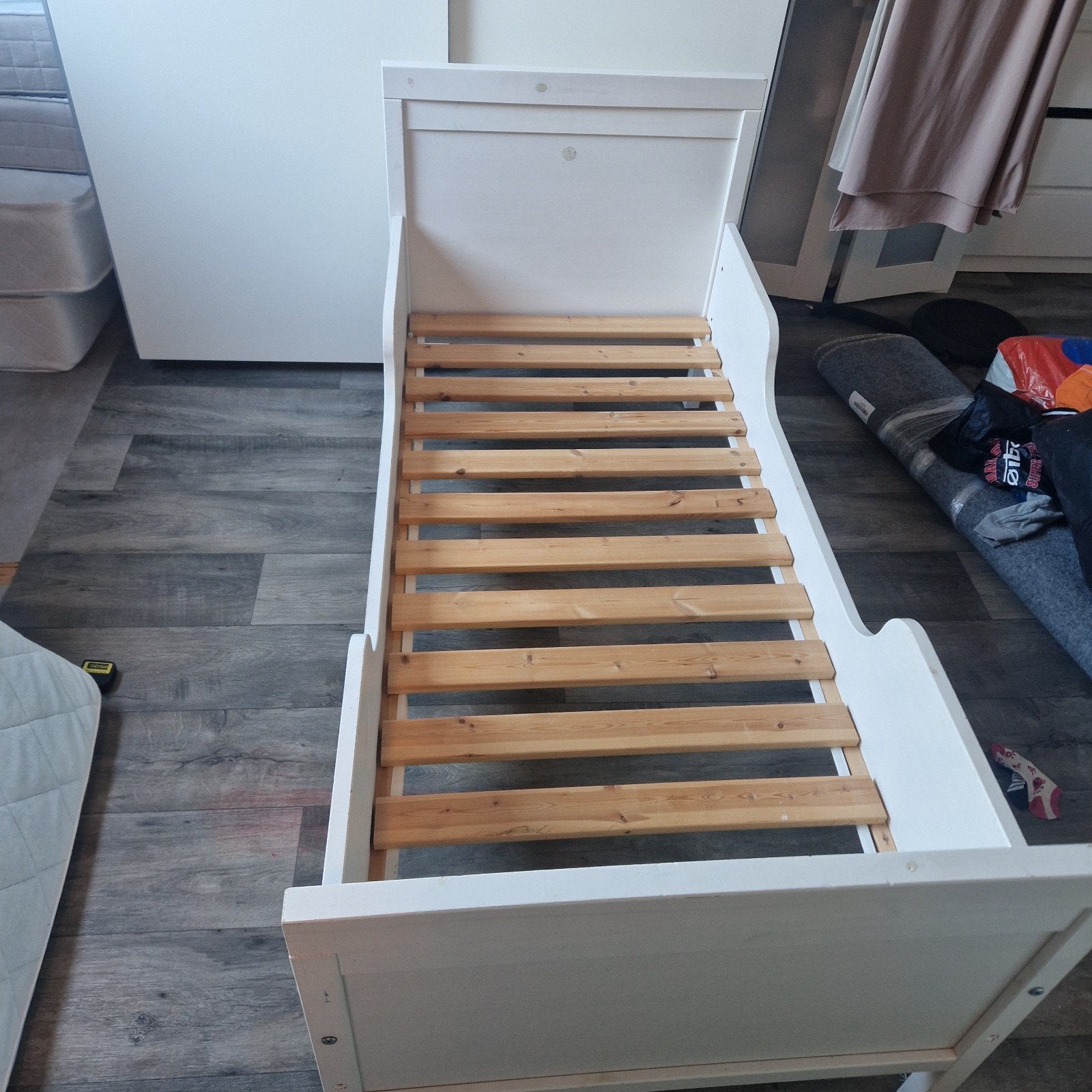 Bed ikea sundvik, Ophalen, Gebruikt, 180 cm of meer
