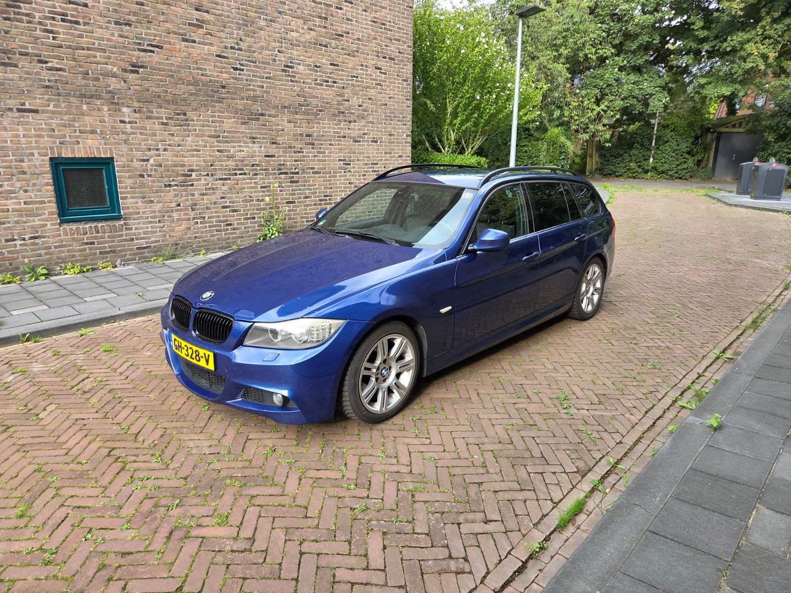 BMW  330D Touring AUT 2009, Lemans blauw, M-sport, alcantara, Auto's, Automaat, Euro 5, Achterwielaandrijving, 1800 kg