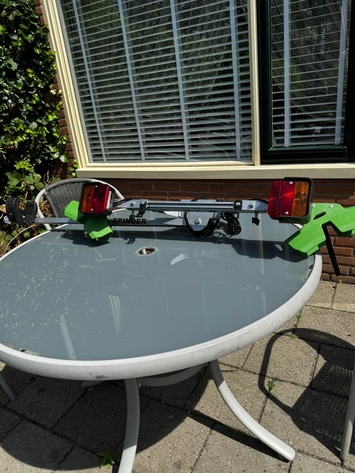 Auto fiets drager spinder, Ophalen of Verzenden, Zo goed als nieuw, Achterklepdrager