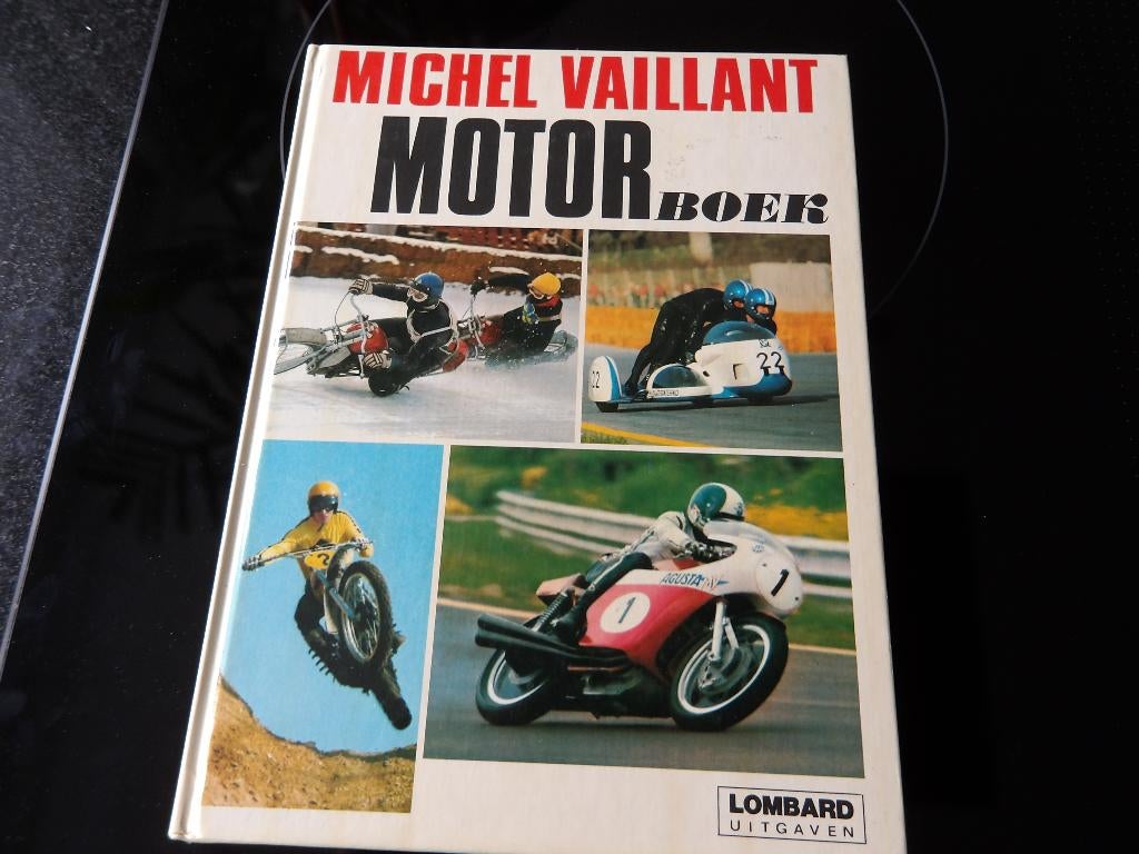 Michel Vaillant MOTORboek, Eén stripboek, Verzenden, Zo goed als nieuw