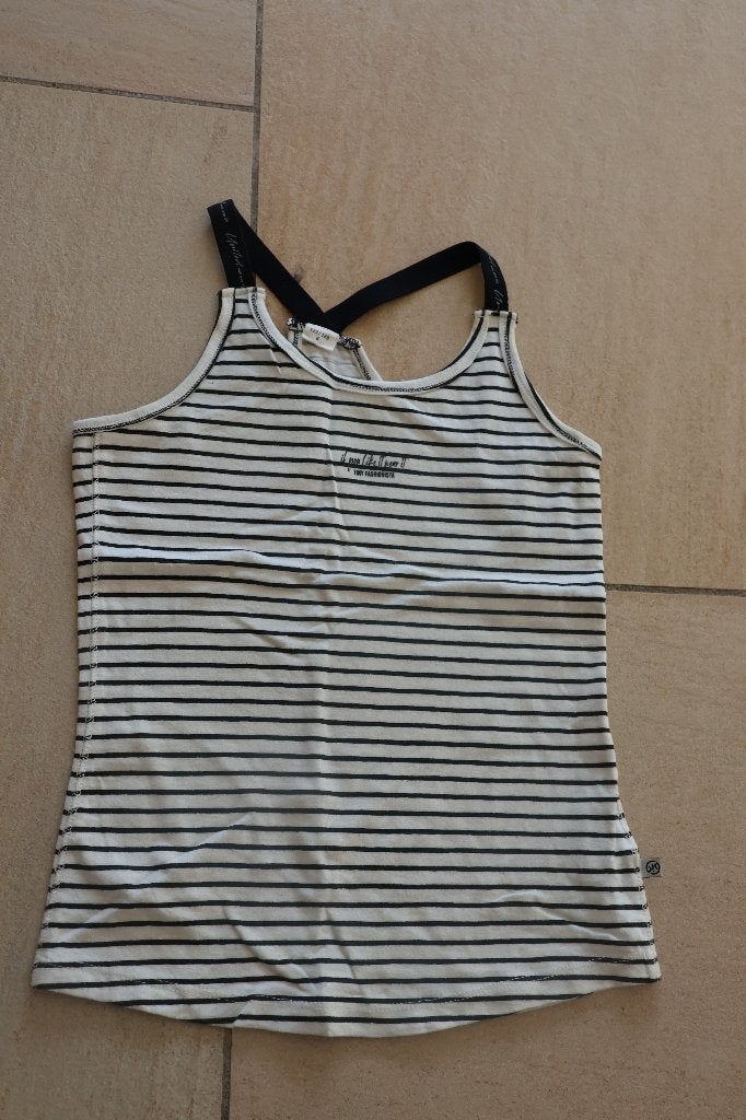 IZGS Kiddo shirtje 122 128 zwart wit topje hemdje, Ophalen, Kiddo, Meisje, Zo goed als nieuw
