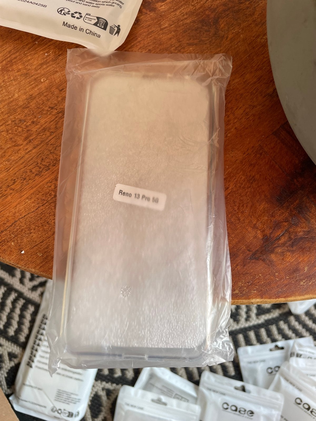 Nieuwe Transparante Back Cover voor Oppo Reno 13 5G, Ophalen of Verzenden, Nieuw, Hoesje of Tasje