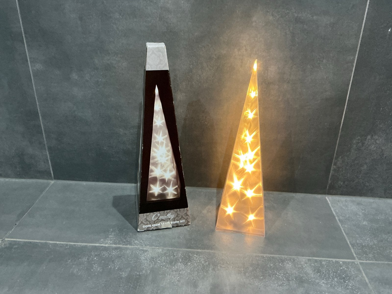 O'malley LED decoratie kegel 45cm warm wit, Ophalen of Verzenden, Zo goed als nieuw