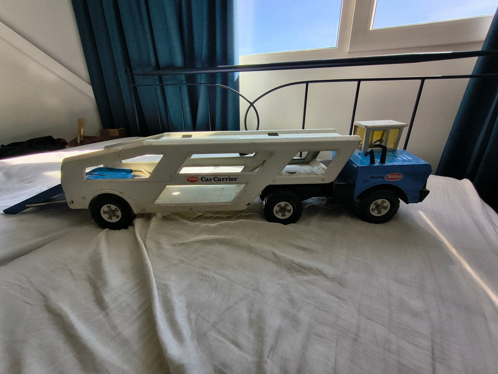 Vintage Mighty Tonka Car Carrier Vrachtwagen met Oplegger, Ophalen