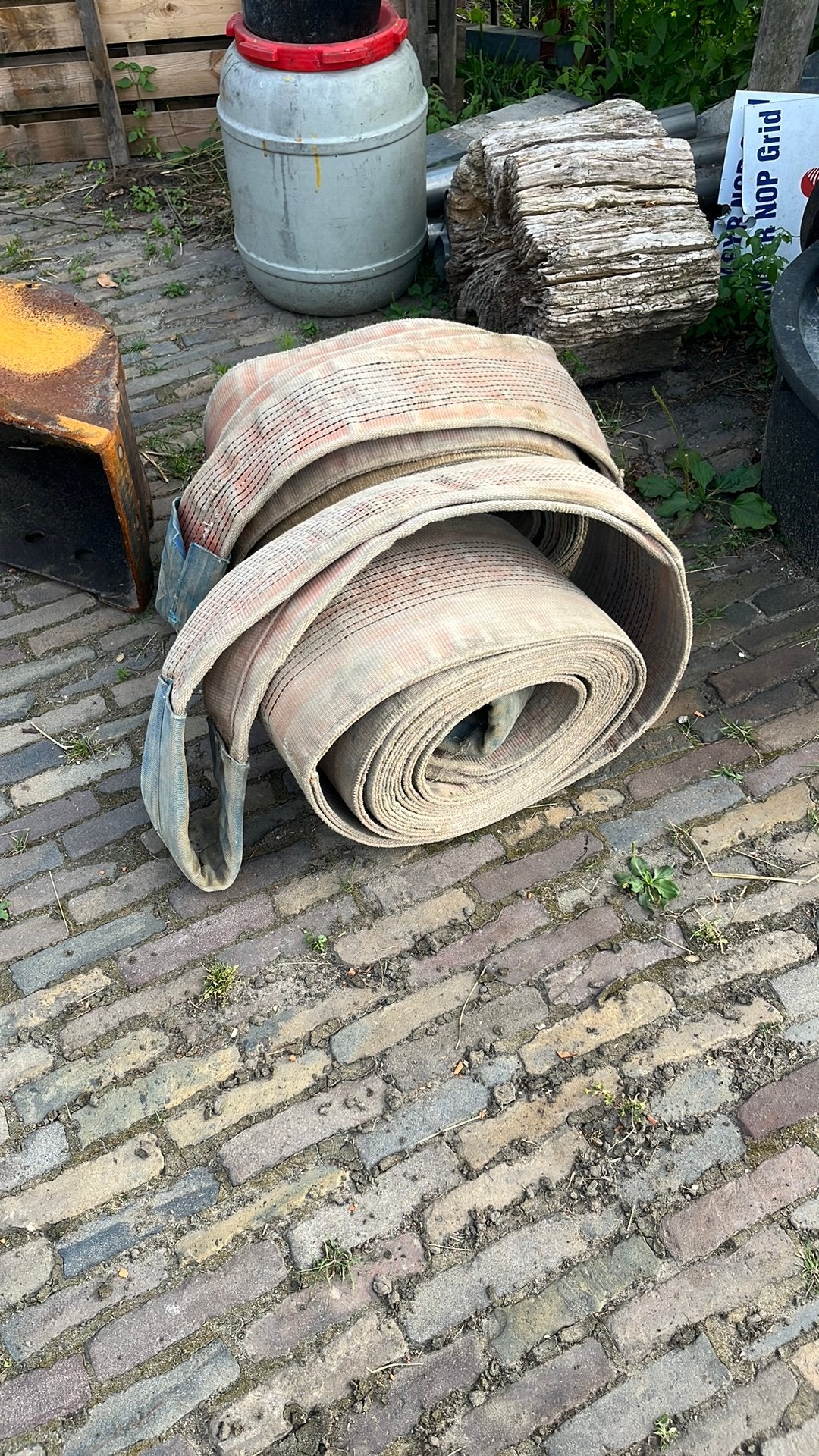 Tk hijsbanden, Ophalen, Zo goed als nieuw