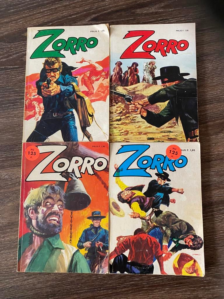 Zorro albums, Meerdere stripboeken, Ophalen of Verzenden, Zo goed als nieuw