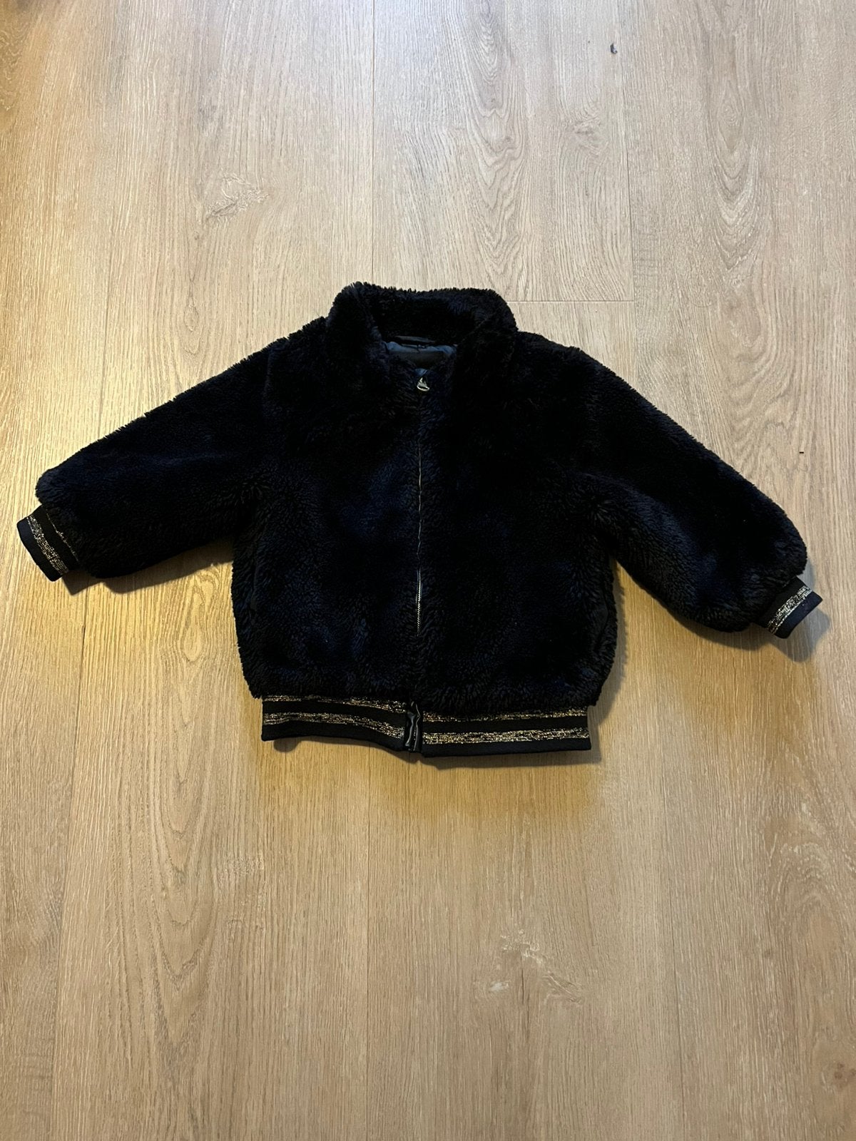 Leuk zwart bont jasje meisje maat 86 zgan name it, Ophalen of Verzenden, Zo goed als nieuw, Meisje, Jurkje of Rokje