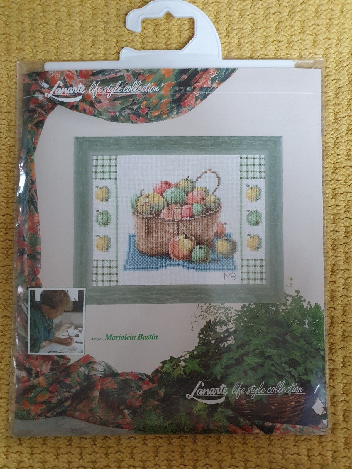 nieuw! zeldzaam Lanarte - mandje zomerfruit - borduurpakket, Verzenden, Nieuw, Borduurpakket