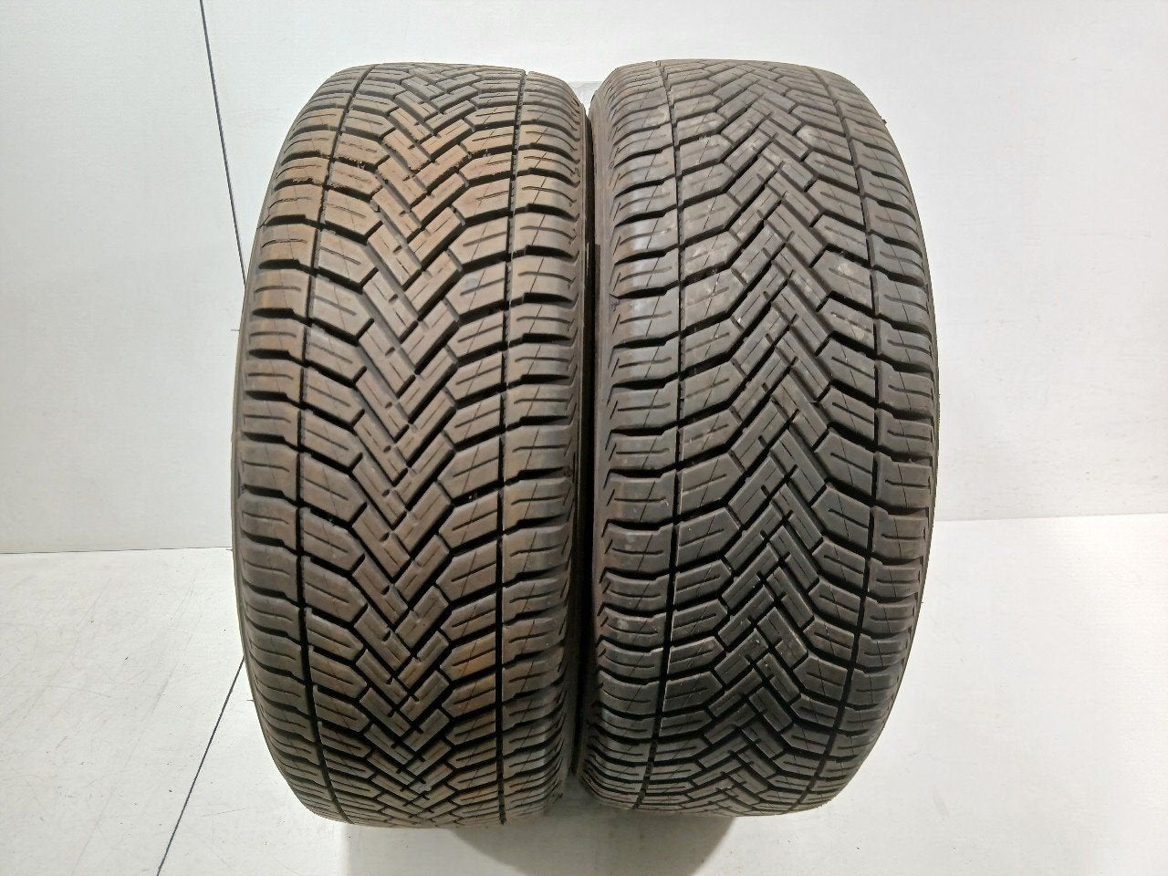 Bandenset 2 stuks 4-Seizoenen 185 55 R15, Onderdelen@venauto.nl, Van der Ven Autorecycling B.V., Gebruikt, 15 inch