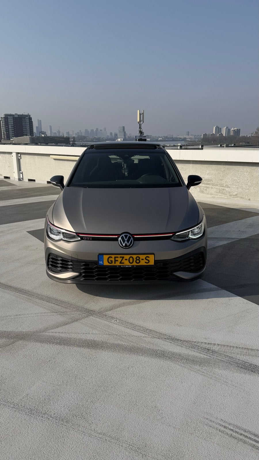 Volkswagen golf gti clubsport 45 jahre edition akrapovic, Auto's, Automaat, 301 pk, Zilver of Grijs, Golf