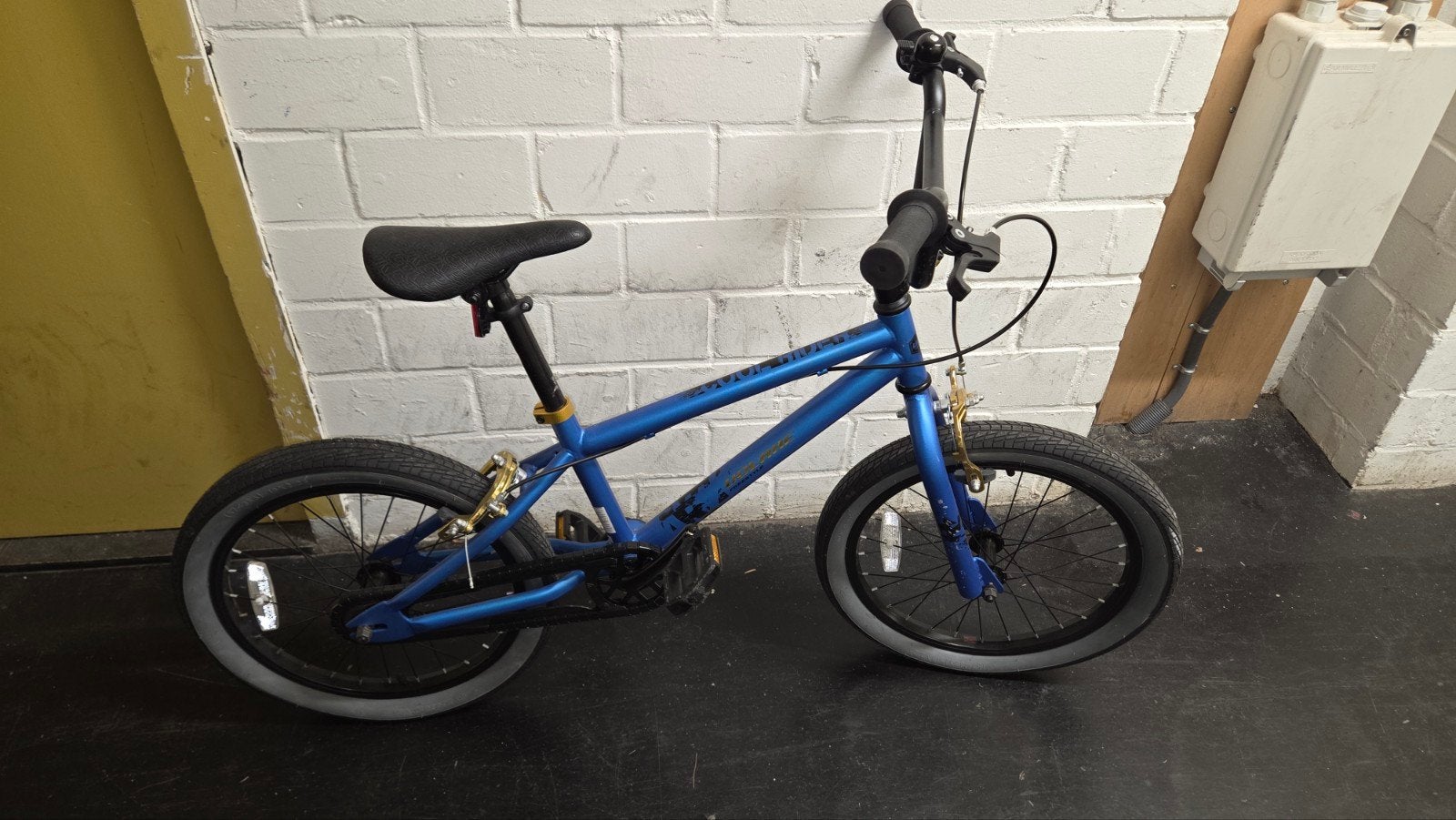 Cool Rider Blauw Kinder Crossfietsje 5-6 jaar, Ophalen, 16 tot 20 inch, Velgrem, Cool Rider