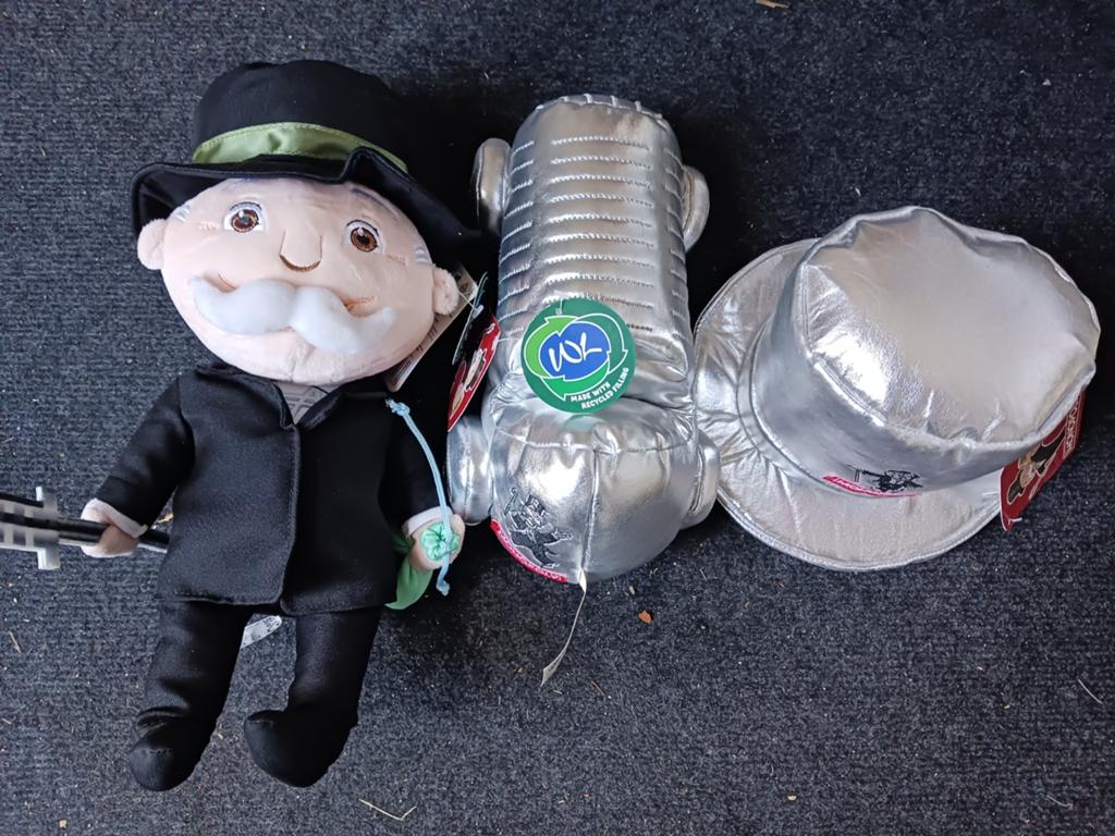 Monopoly knuffels Nieuw met kaartje € 10 per stuk, Kinderen en Baby's, Speelgoed | Knuffels en Pluche, Nieuw, Overige typen, Ophalen of Verzenden