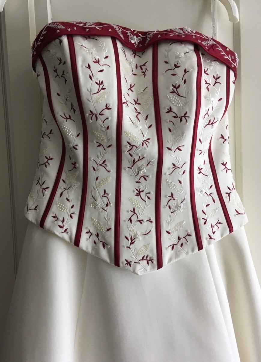 Nieuw Sincerity Bridal Trouwjurk met bordeauxrode details, Ophalen of Verzenden, Zo goed als nieuw, Wit, Trouwjurk